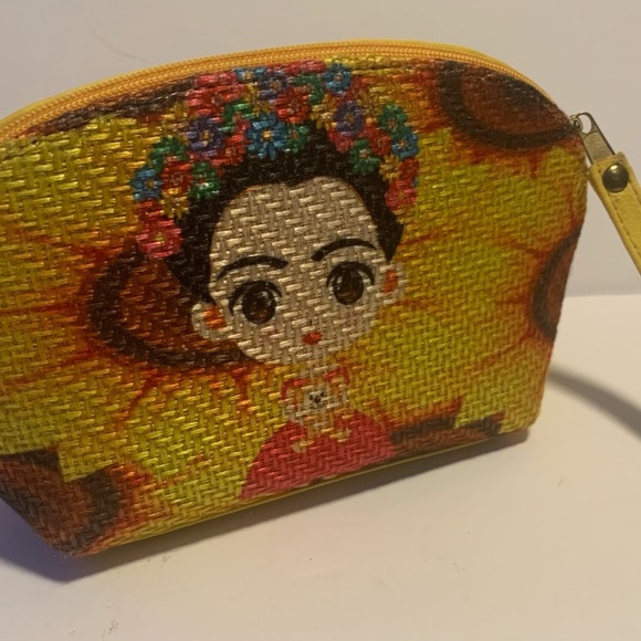 ❤️ Frida Kahlo Yellow Patterned Women's Cosmetics Bag 10”x6.5” - Picture 1 of 9